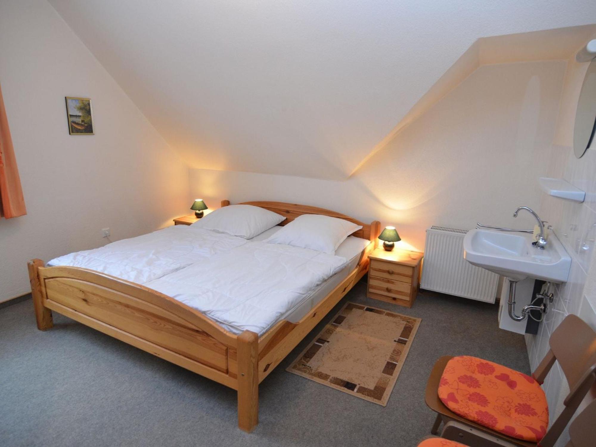 Nice Holiday Home Near Ski Area Медебах Екстериор снимка