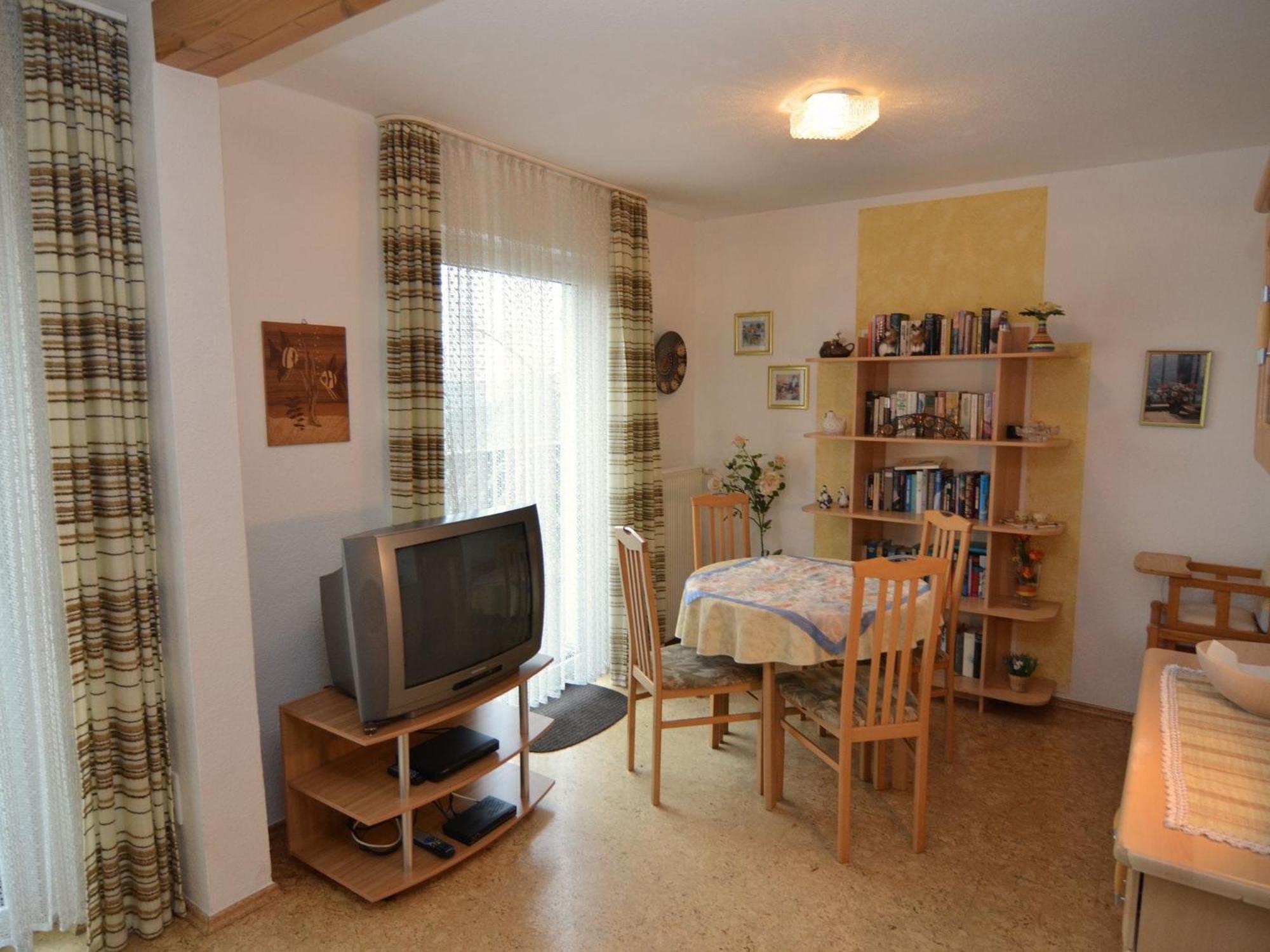Nice Holiday Home Near Ski Area Медебах Екстериор снимка